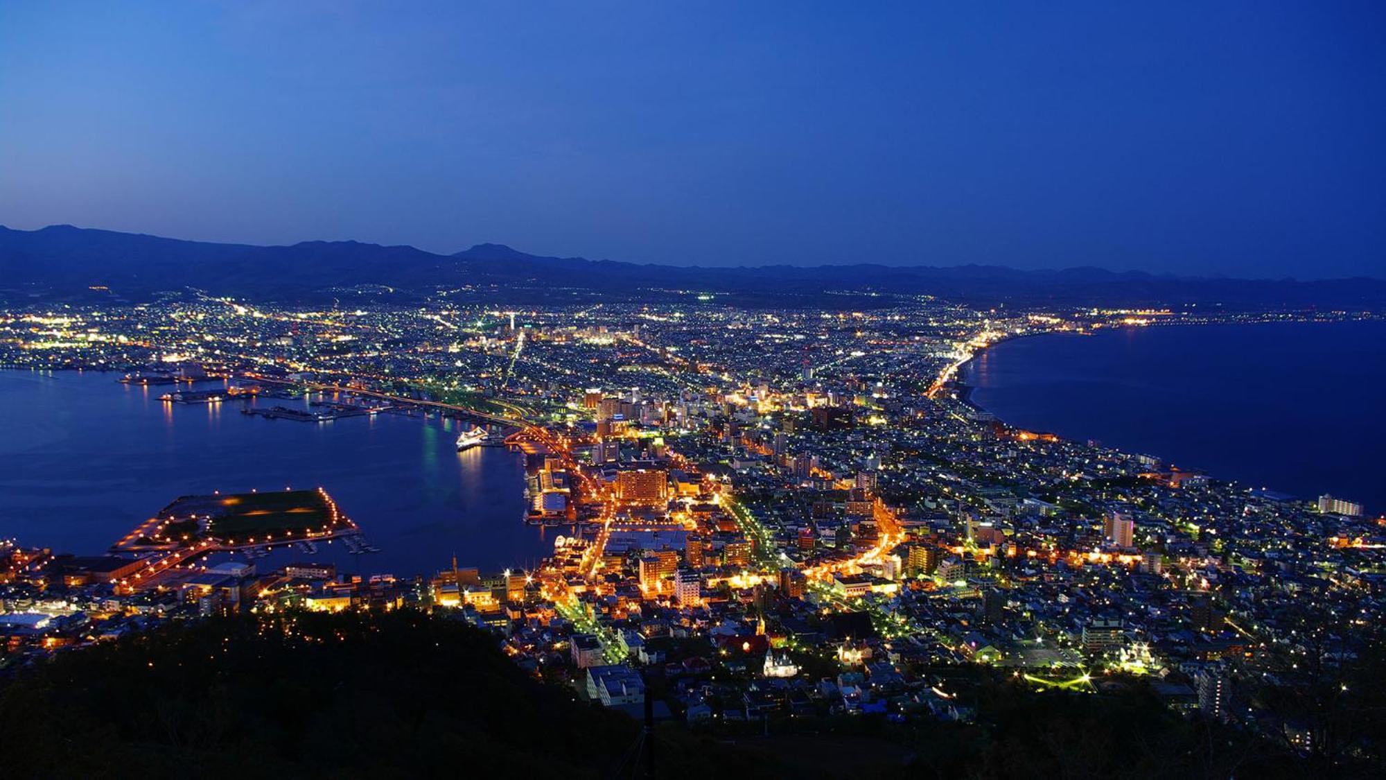 Toyoko Inn Hokkaido Hakodate Ekimae Asaichi Exterior photo